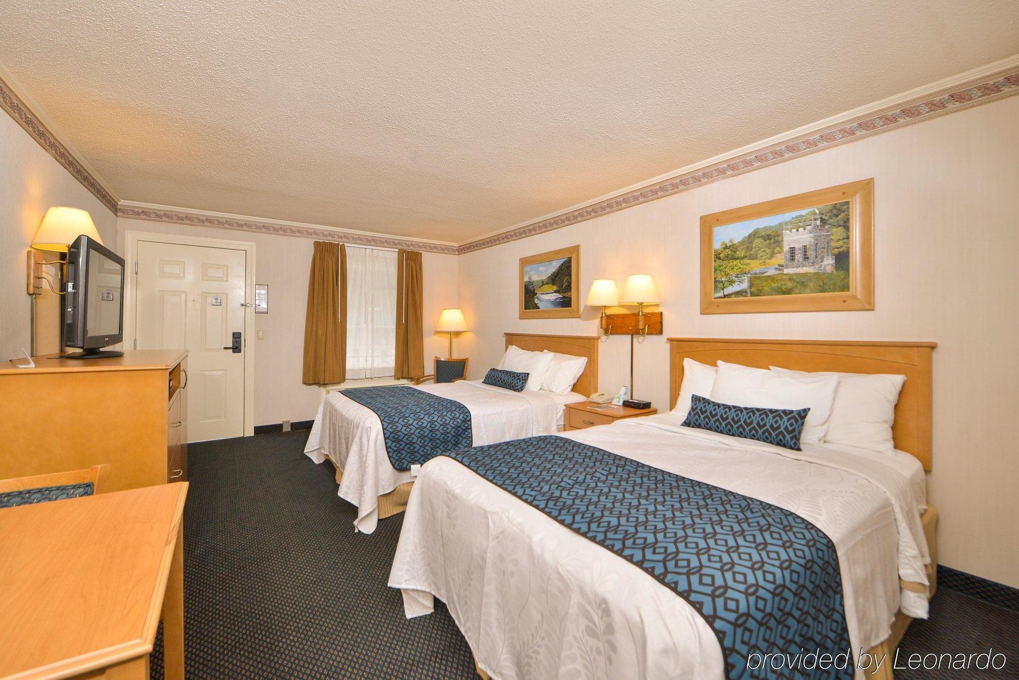 Days Inn By Wyndham Jefferson Екстериор снимка
