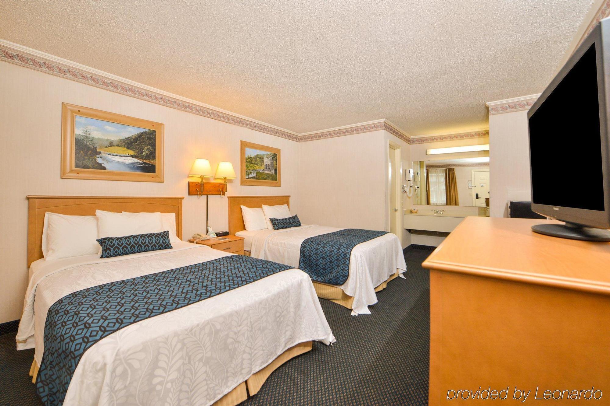 Days Inn By Wyndham Jefferson Екстериор снимка