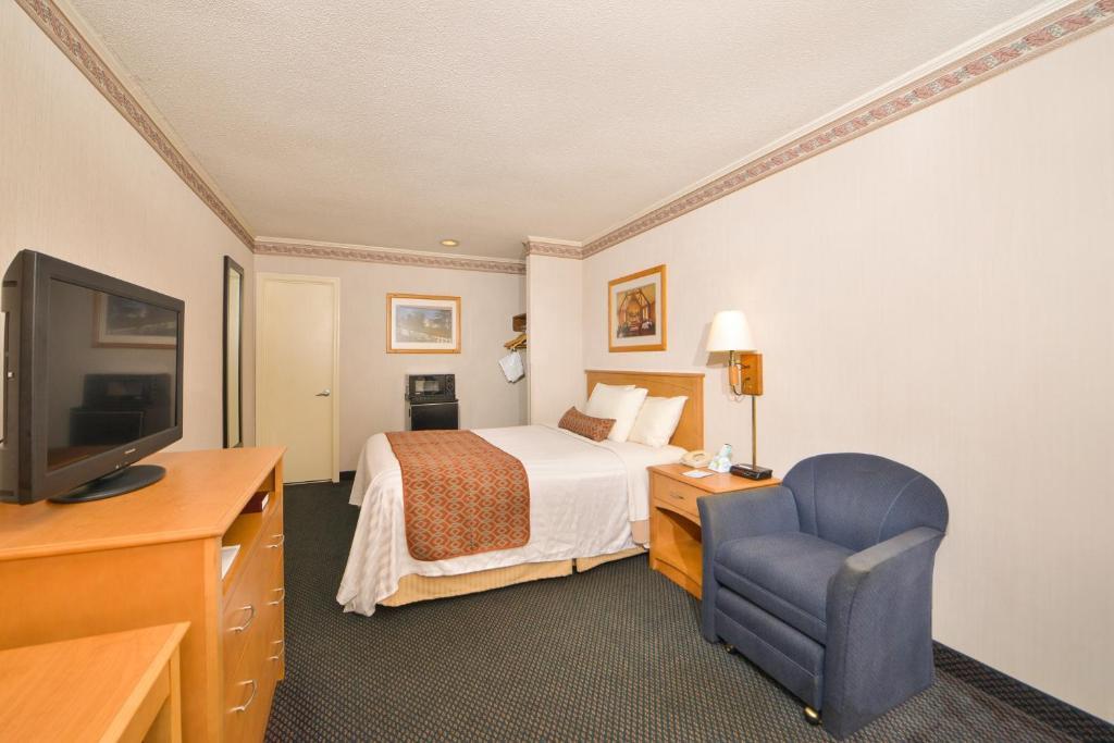 Days Inn By Wyndham Jefferson Екстериор снимка